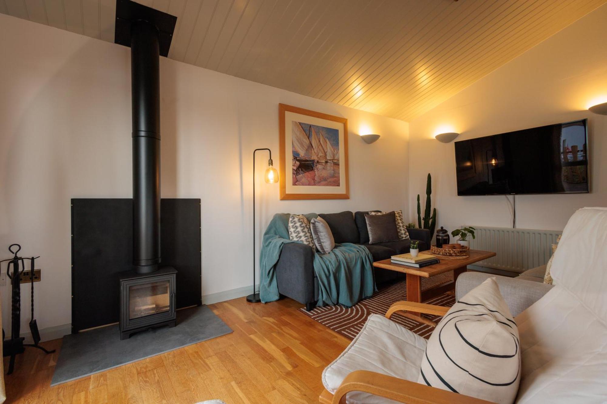Vila The Retreat, Waterfront & Log Burner Christchurch  Exteriér fotografie