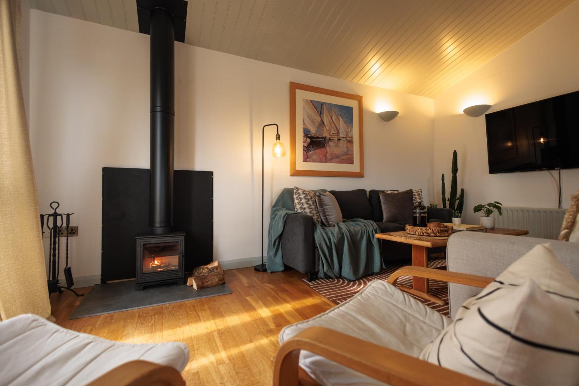 Vila The Retreat, Waterfront & Log Burner Christchurch  Exteriér fotografie