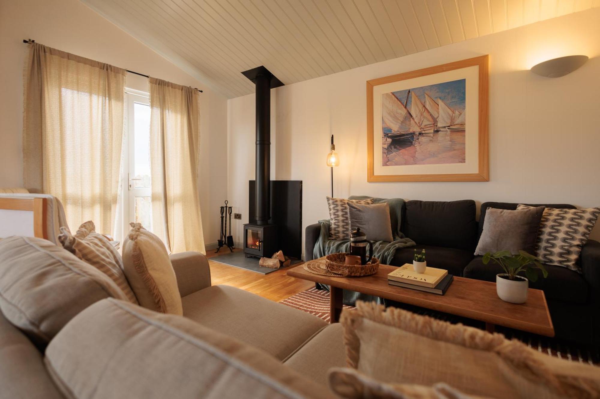 Vila The Retreat, Waterfront & Log Burner Christchurch  Exteriér fotografie